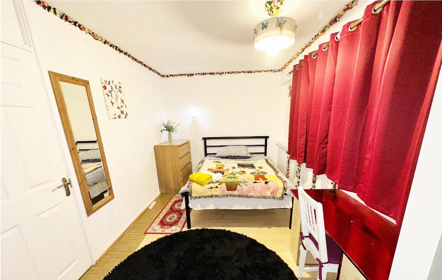 Excellent Double Rooms In Cheap Rate Around Central לונדון מראה חיצוני תמונה