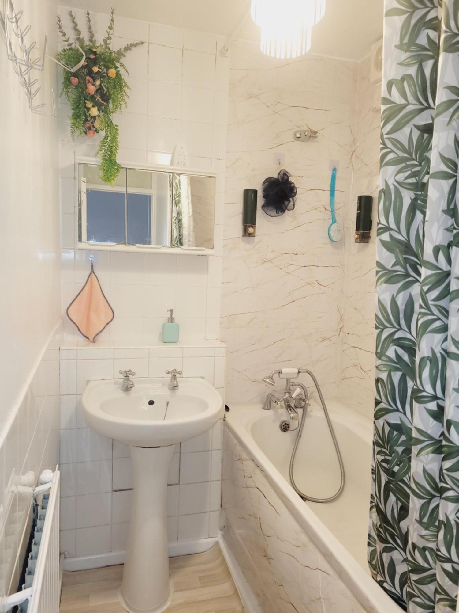Excellent Double Rooms In Cheap Rate Around Central לונדון מראה חיצוני תמונה